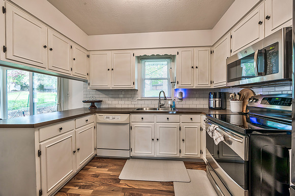 4328SBrentwoodSt-7