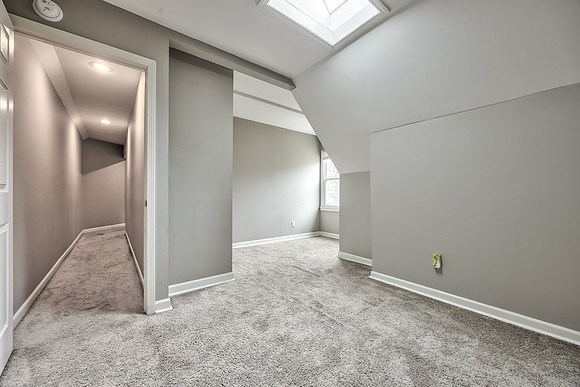 4304W83ST-28