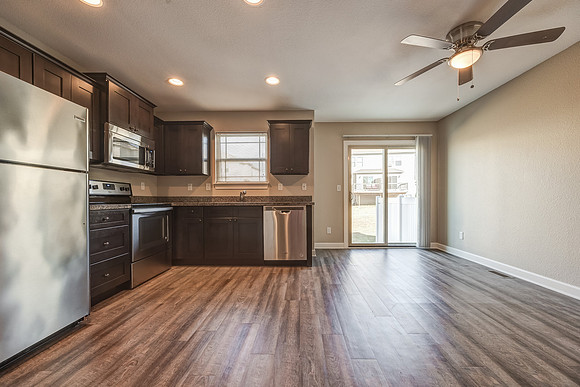 10530ClubhouseDr-9