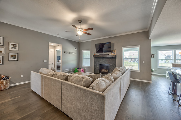 4246LakeviewTR-15