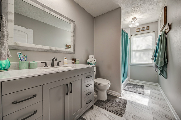 1808SEKingsway-12