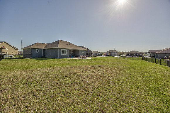4246LakeviewTR-6