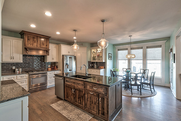 6801MillbrookSt-17