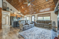 22402McIntyreRD-8