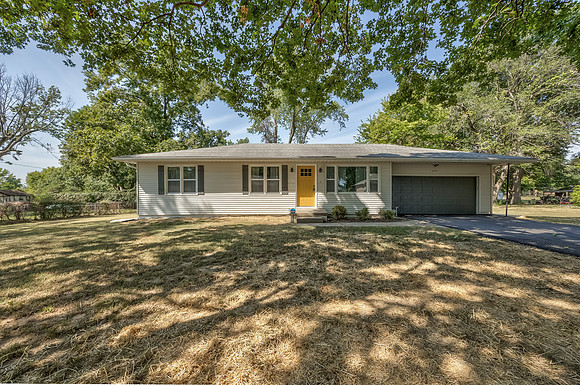 2712WhitneyRd-3