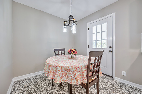 2712WhitneyRd-11