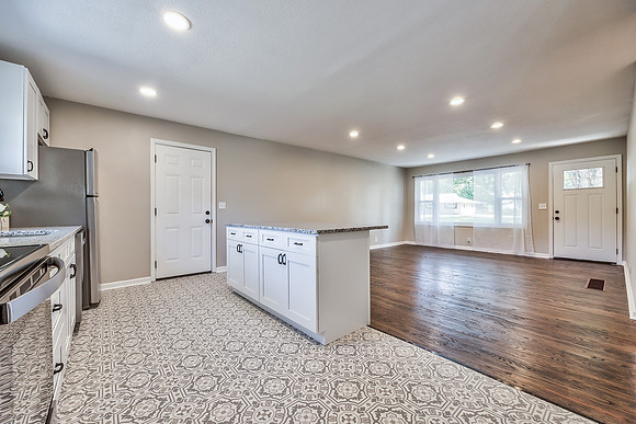 2712WhitneyRd-13