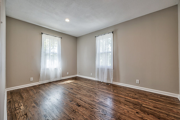 2712WhitneyRd-18