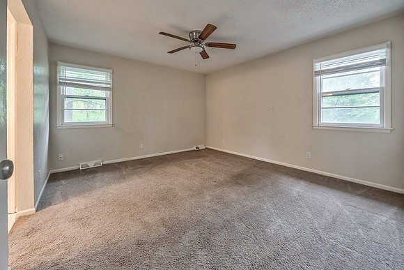 5428W102ST-17