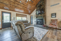 22402McIntyreRD-11