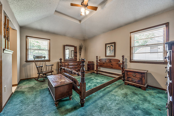 5607WestgateST-20