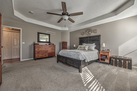 15629SLindenwoodDr-21