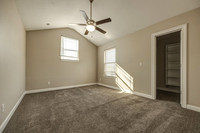 10542ClubhouseDr-15