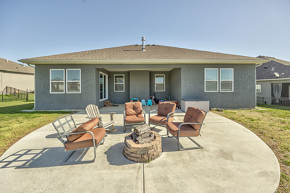 4246LakeviewTR-5