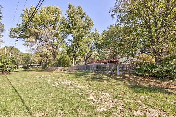 8608MeadowLn-45