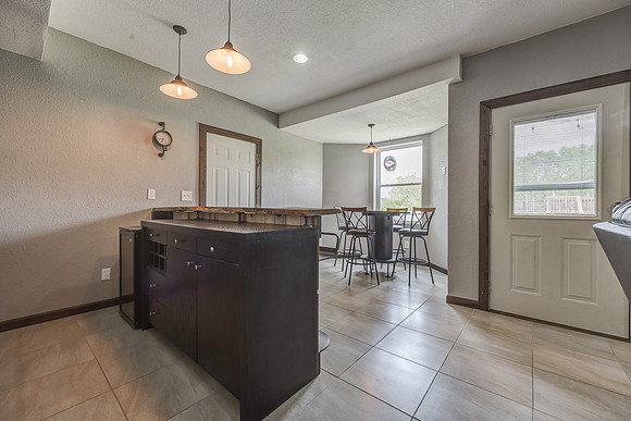 22402McIntyreRD-32