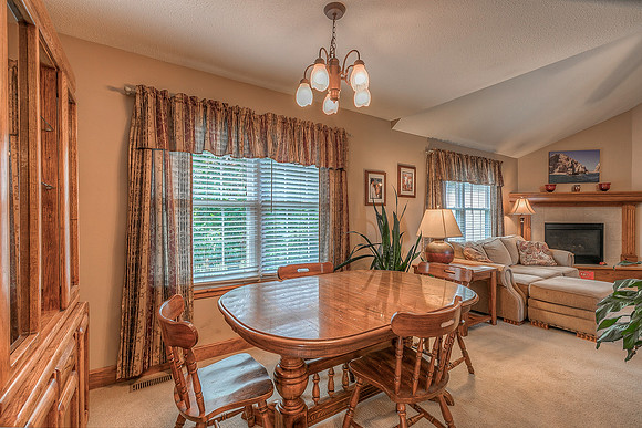 1717OverbrookLn-18