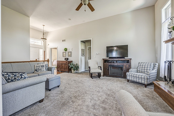1216CottonwoodCT-6