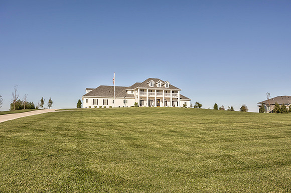 10412StonehausDr-1
