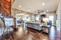 10412StonehausDr-14