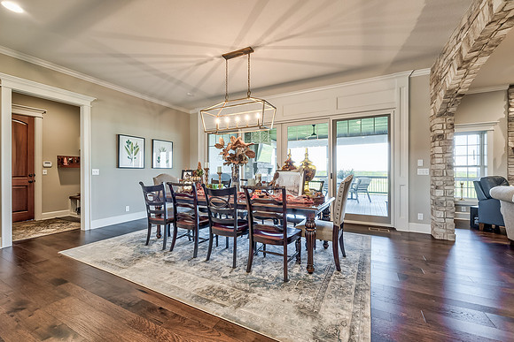 10412StonehausDr-19