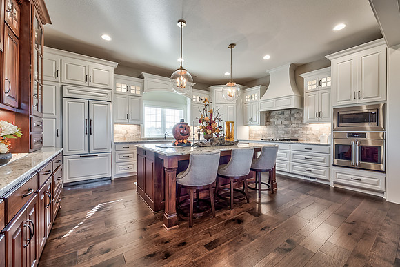 10412StonehausDr-24