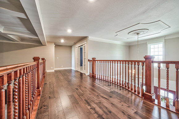 10412StonehausDr-53