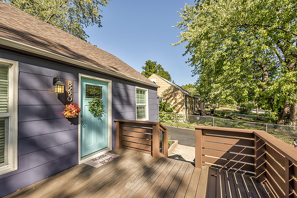 8220GrandAve-5