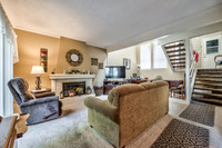 8016ColonyLn-6