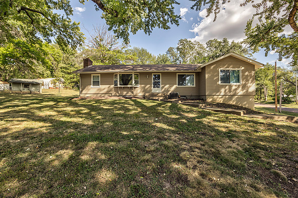 16380FortRileyRd-3