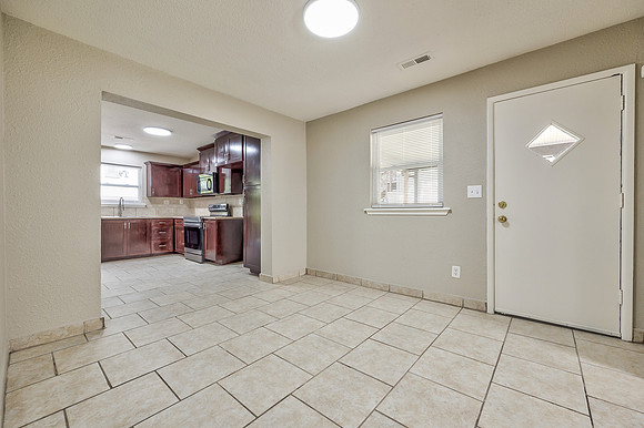 3410Oakland-7