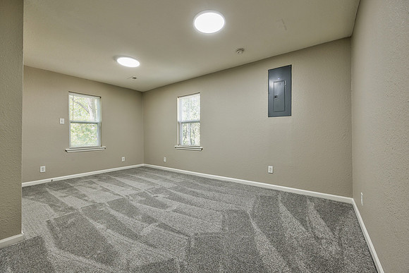 3410Oakland-20