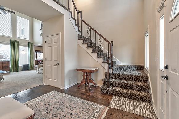 13115LarsenSt-17