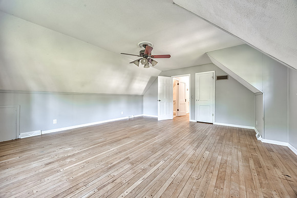 803HalseyCir-24