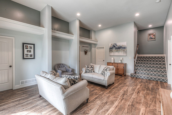 8421PrimroseSt-36