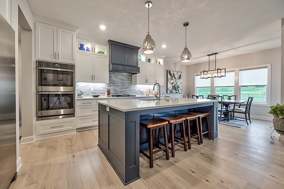 7616NDonnellyAve-9