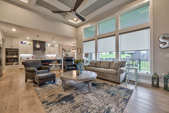 7616NDonnellyAve-8