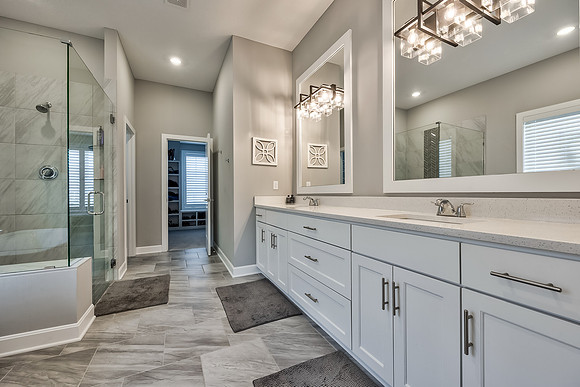 7616NDonnellyAve-26