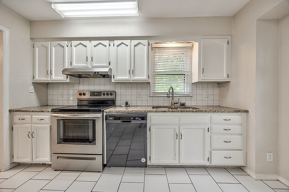 5428W102ST-9