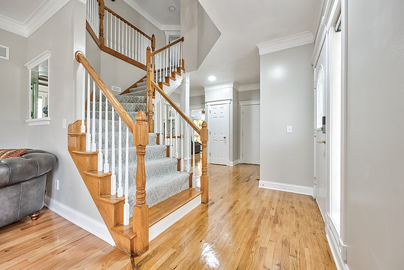 6901NBellfontaineAve-2