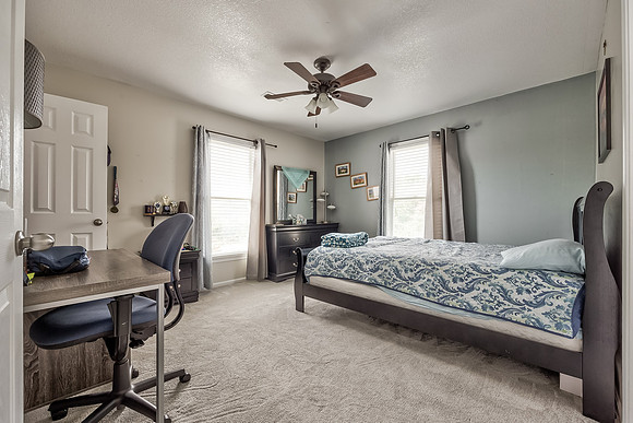 6901NBellfontaineAve-26