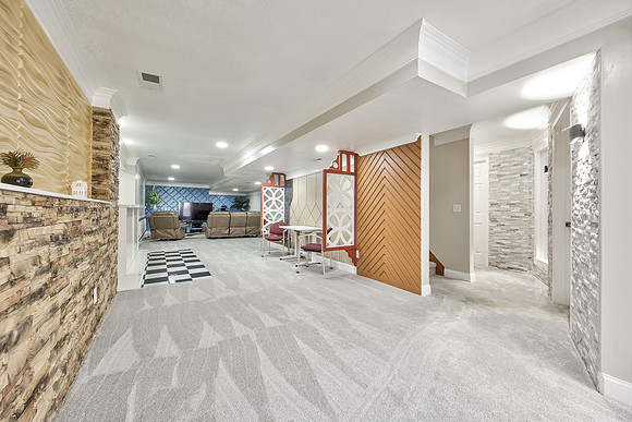 6901NBellfontaineAve-29