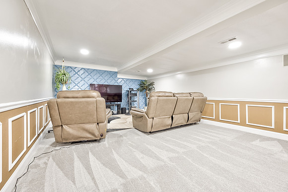 6901NBellfontaineAve-34