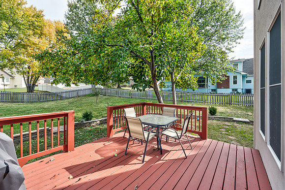 6901NBellfontaineAve-36