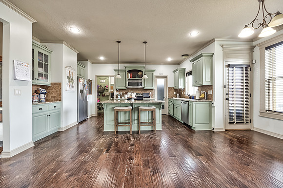 1412SWWhistleDr-9