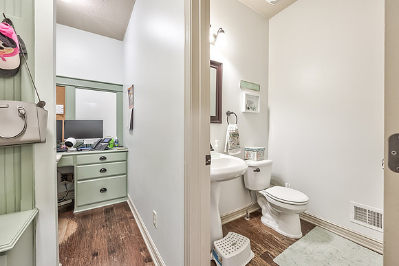 1412SWWhistleDr-15