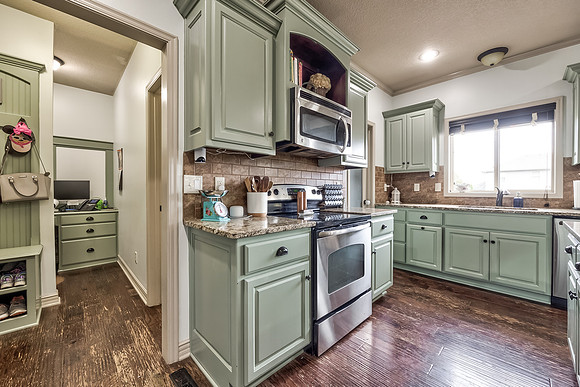 1412SWWhistleDr-14