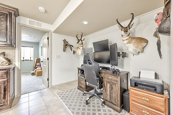1412SWWhistleDr-21