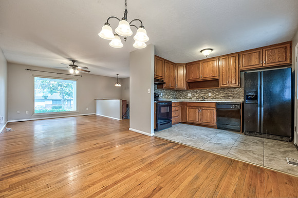 13120W100ST-11