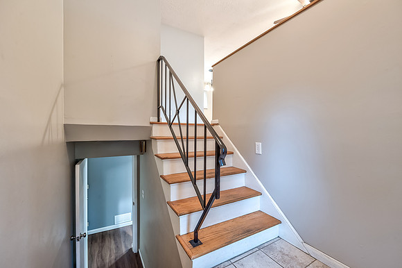 13120W100ST-16